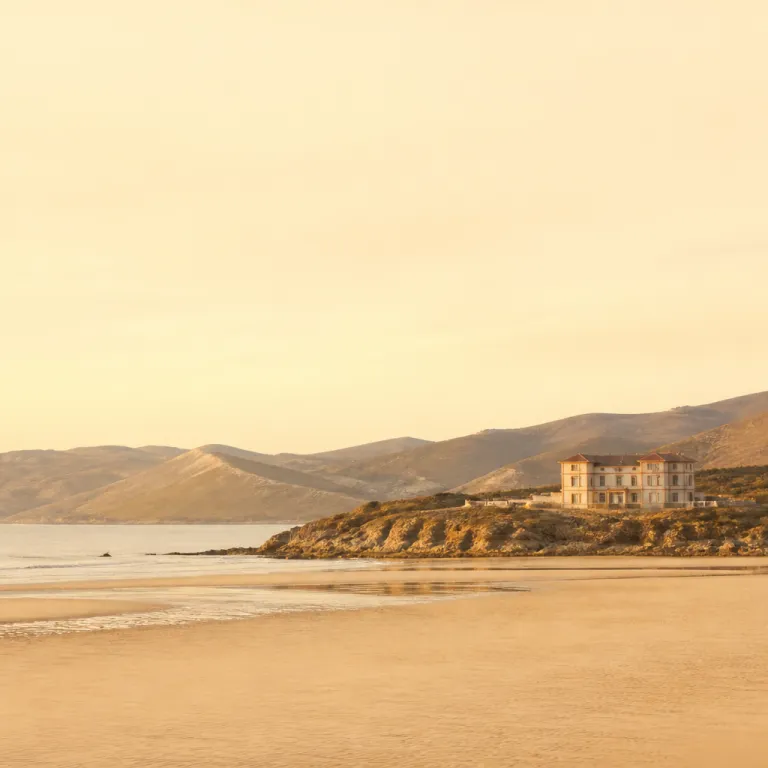 Mejor época para viajar a Asturias y elegir hotel según clima, precios y planes